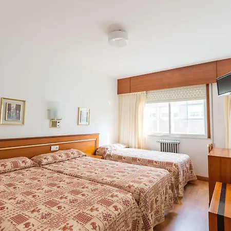 Rey Fernando Pensión Santiago de Compostela