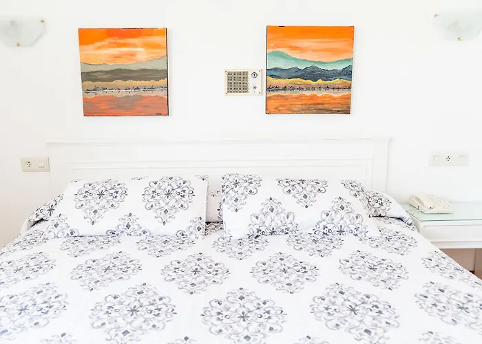 Rey Fernando 3* Σαντιάγο ντε Κομποστέλα